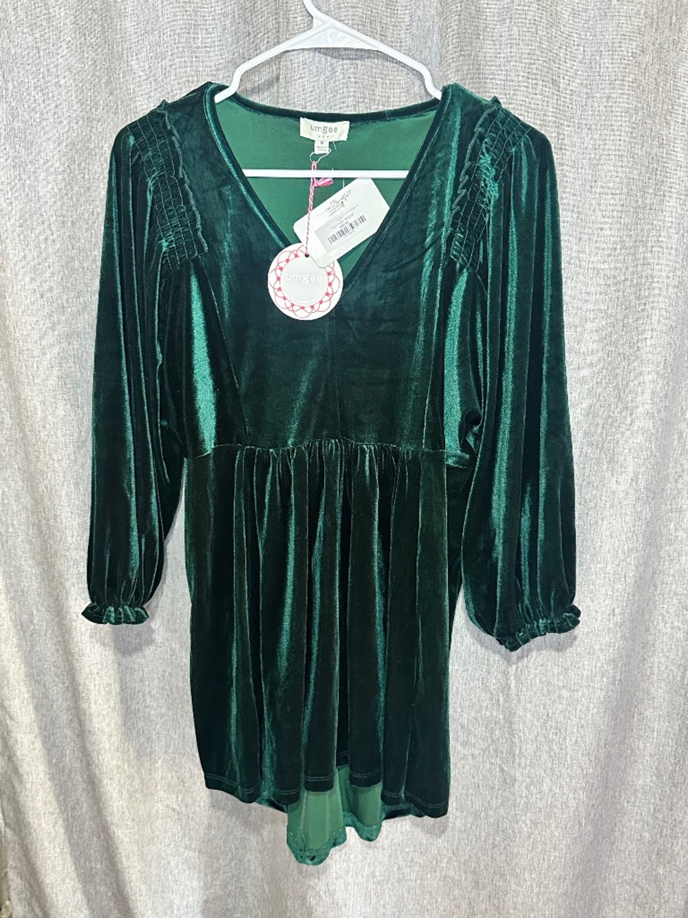 Umgee Emerald Green Velvet Smocked V-Neck Babydoll Mini Dress NWT - Medium